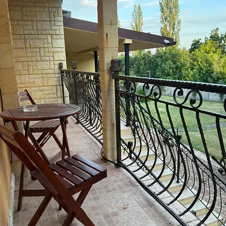 Anicka Guest house 3*